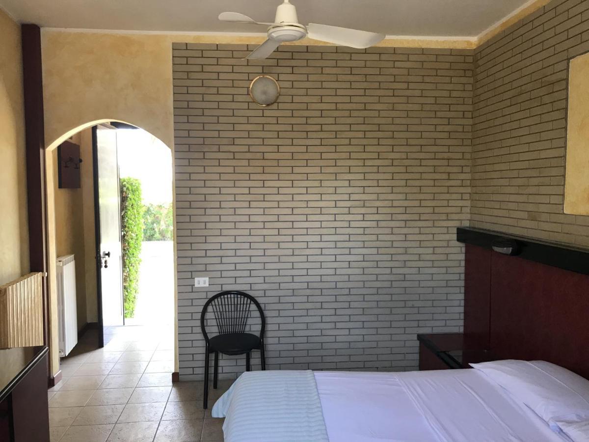 American Motel Cisterna di Latina Dış mekan fotoğraf