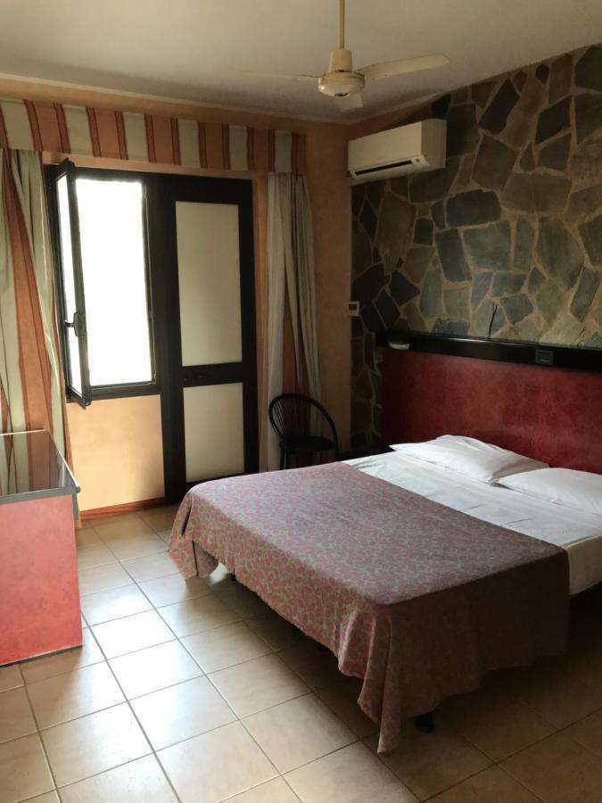 American Motel Cisterna di Latina Dış mekan fotoğraf