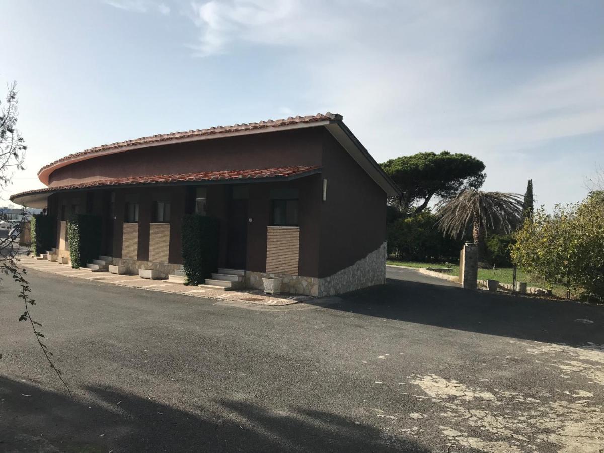 American Motel Cisterna di Latina Dış mekan fotoğraf