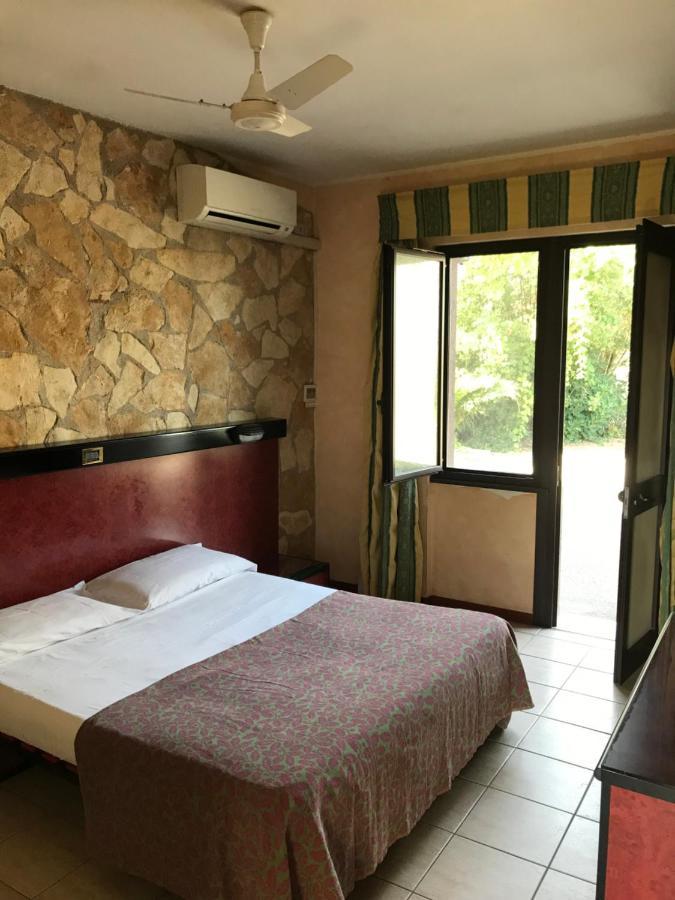 American Motel Cisterna di Latina Dış mekan fotoğraf